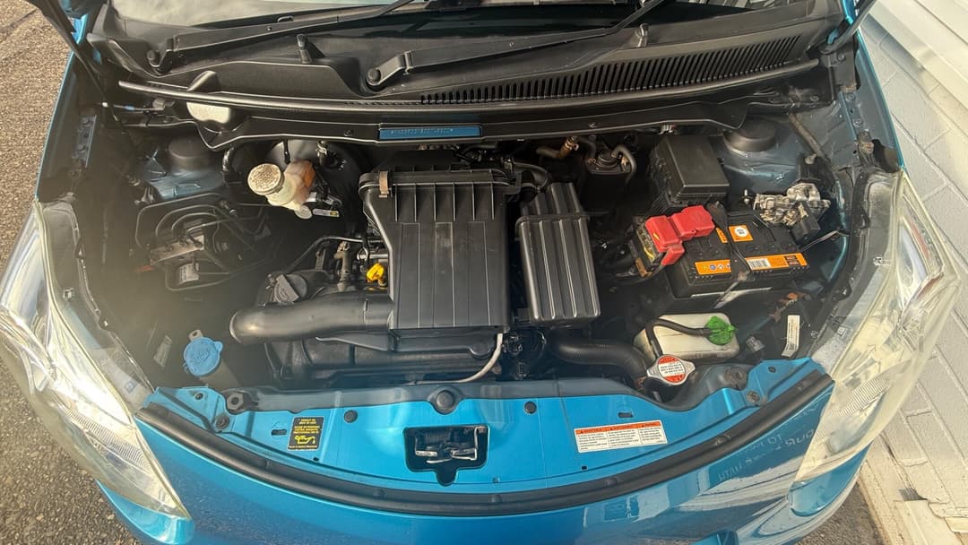 Car Image 13
