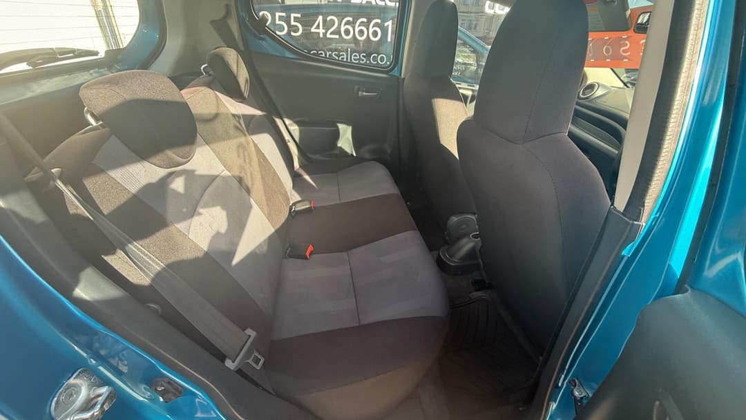 Car Image 12