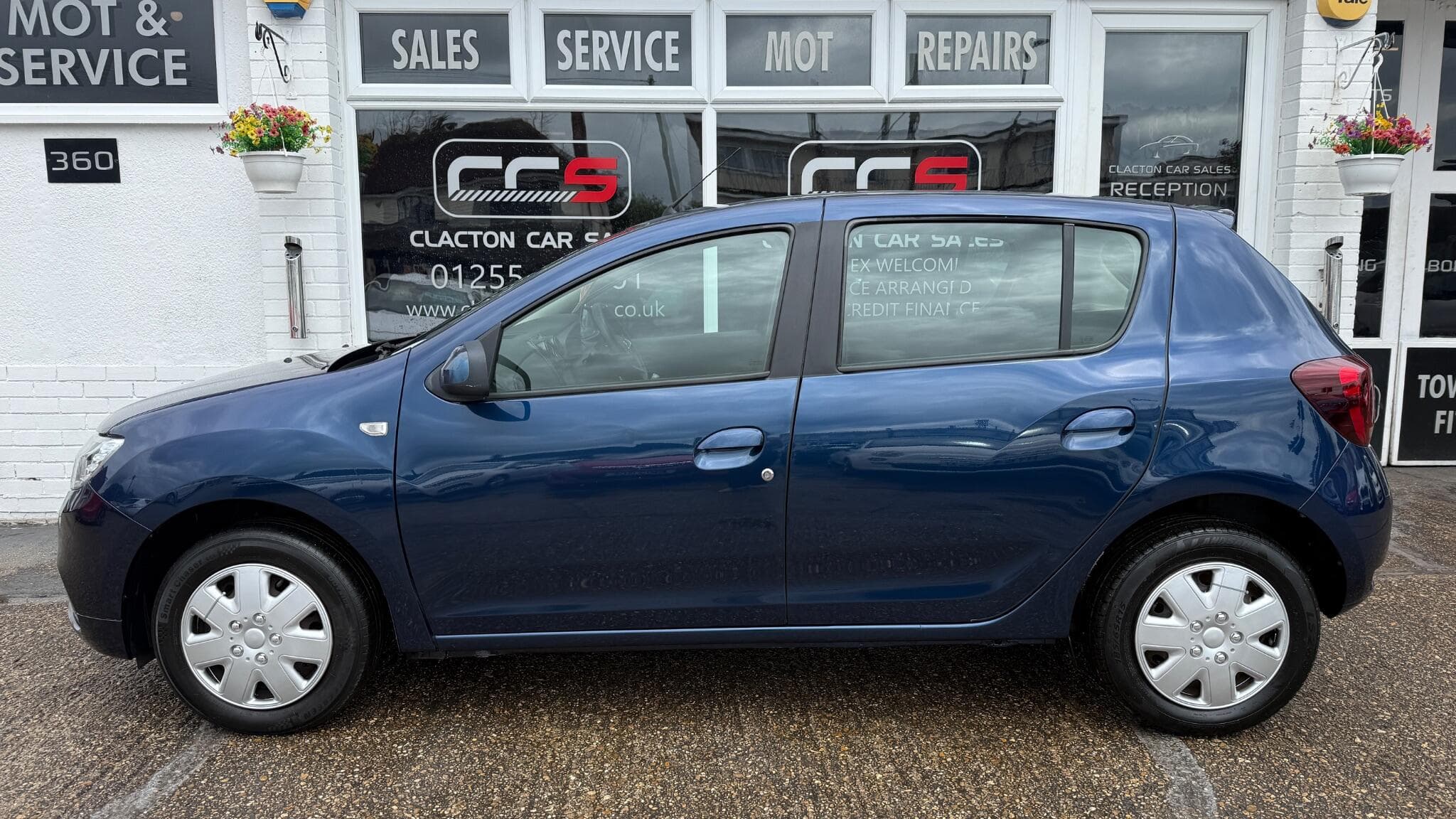 2017 Dacia Sandero - Image 4