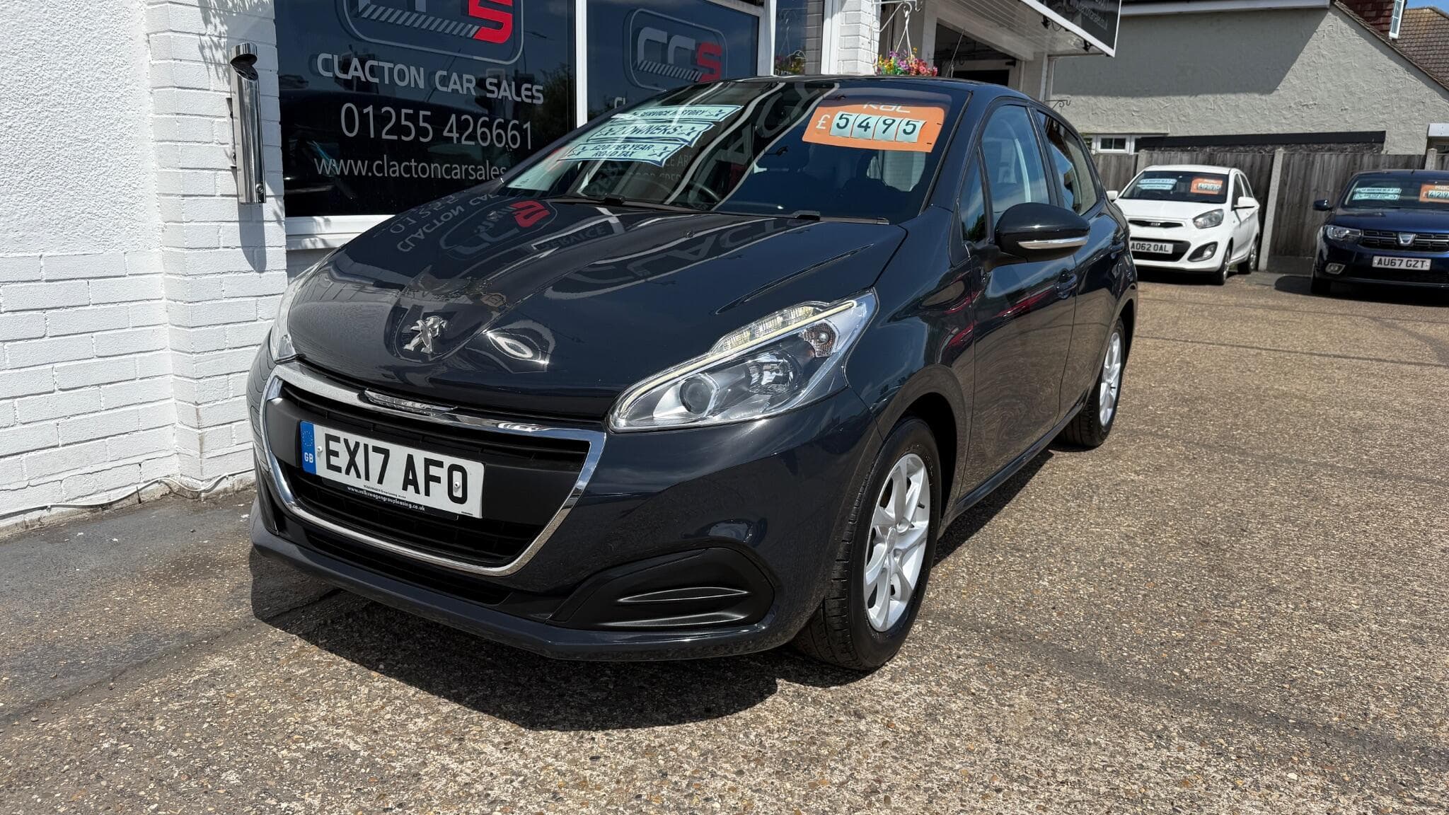 2017 Peugeot 208 - Image 3