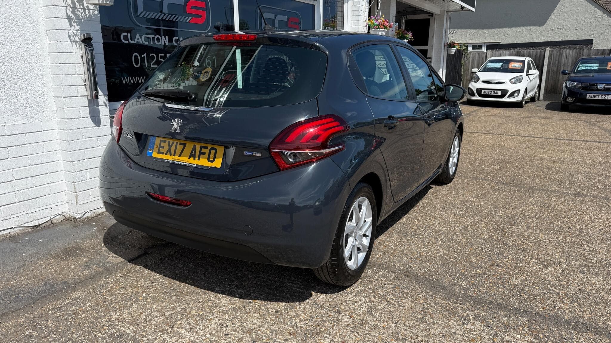 2017 Peugeot 208 - Image 7