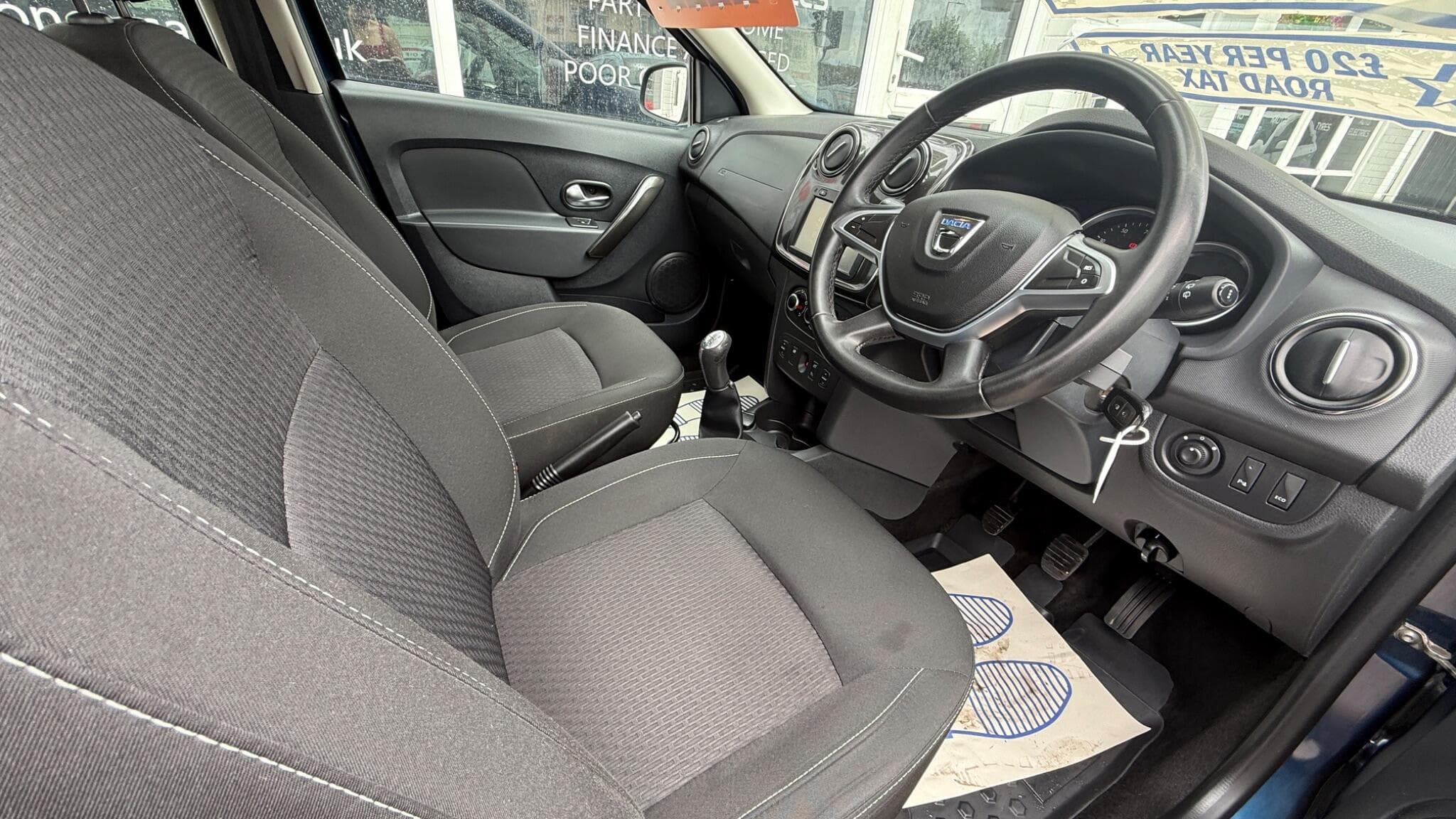 2017 Dacia Sandero - Image 9