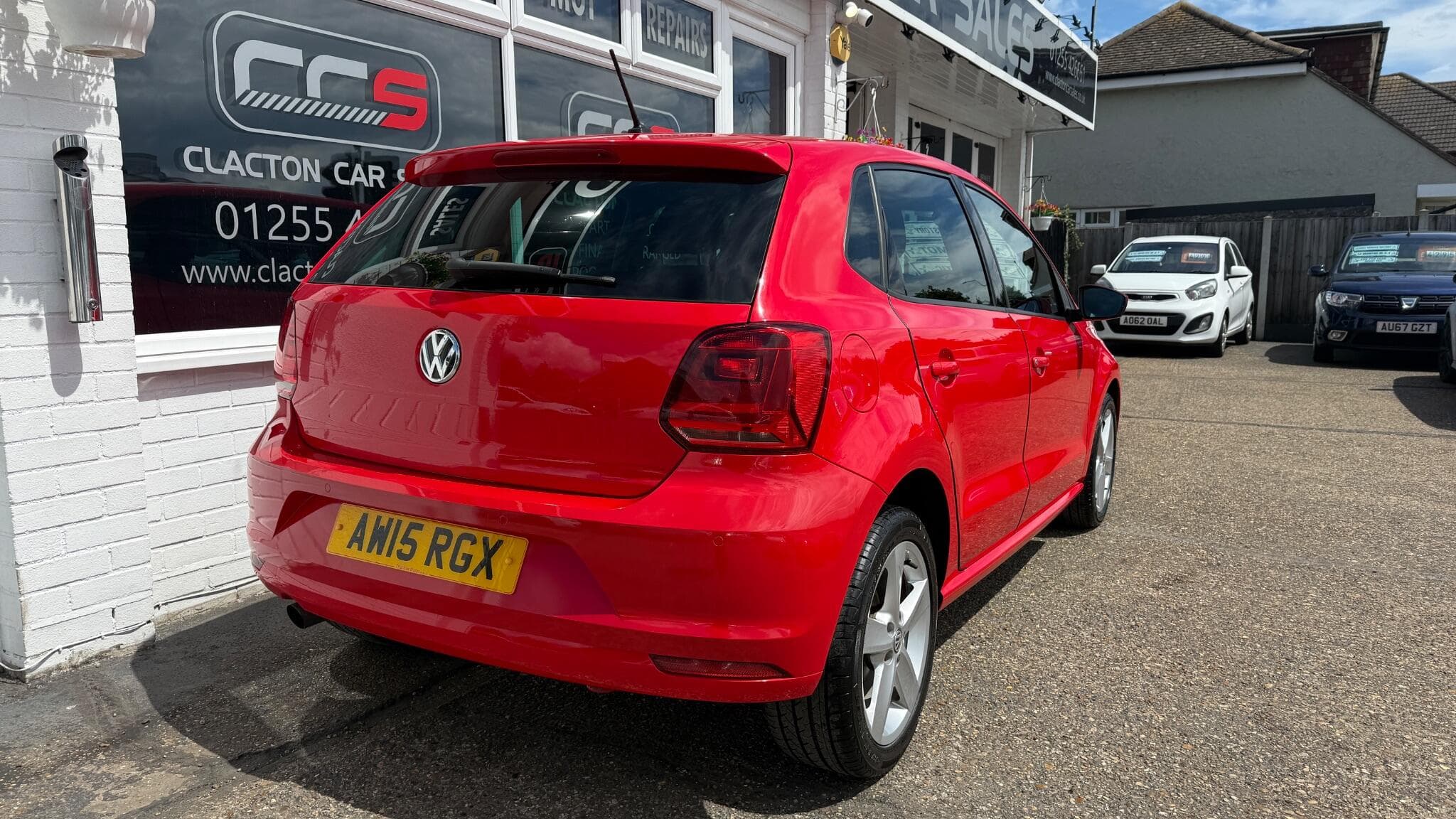 2015 Volkswagen Polo - Image 7