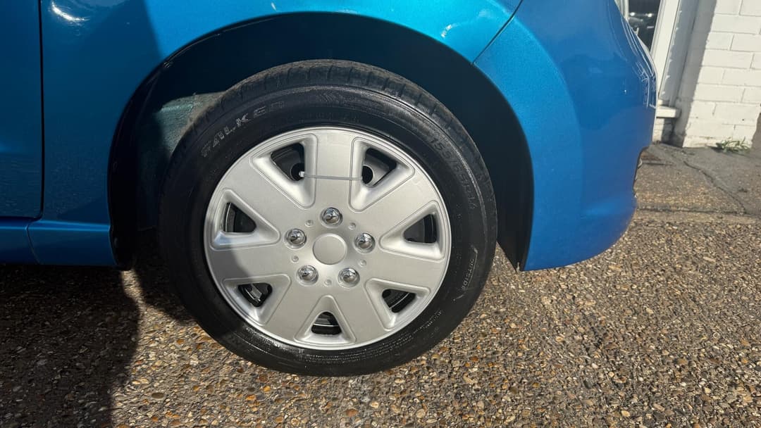 Car Image 22